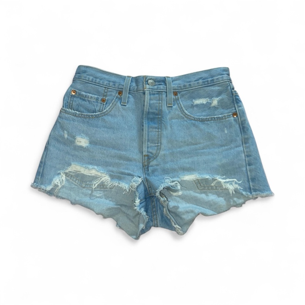 Levi’s 501 Womens Shorts 100% Cotton Cutoff Denim Waist 26 Light Wash Distressed